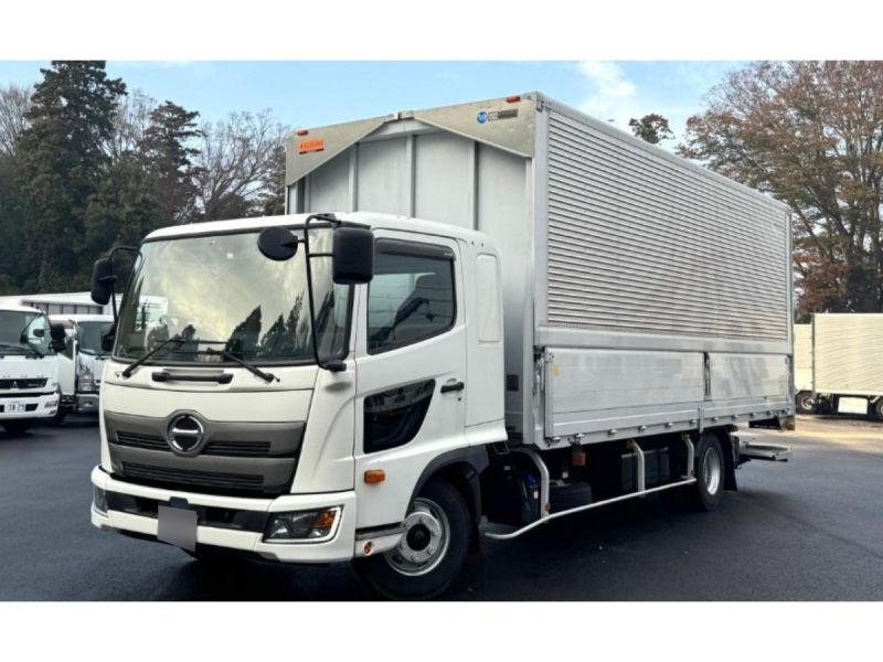 ワイドベッド付エアサスパワーゲート付き|中古トラックの販売・買取・査定のアイナビ