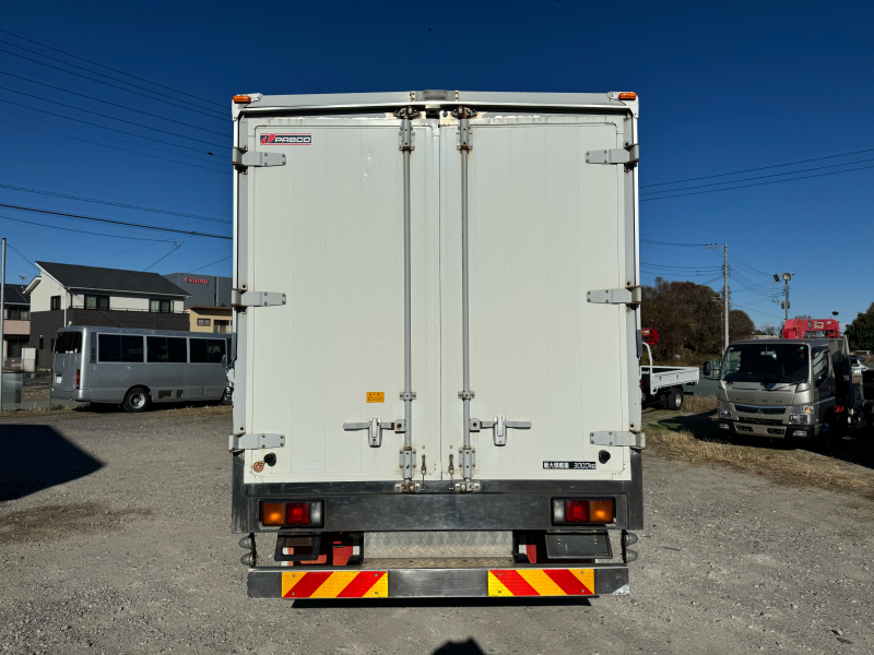 ファイター|中古トラックの販売・買取・査定のアイナビ