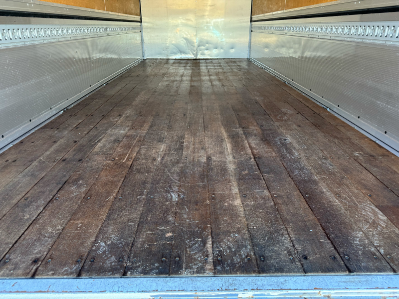 ファイター|中古トラックの販売・買取・査定のアイナビ