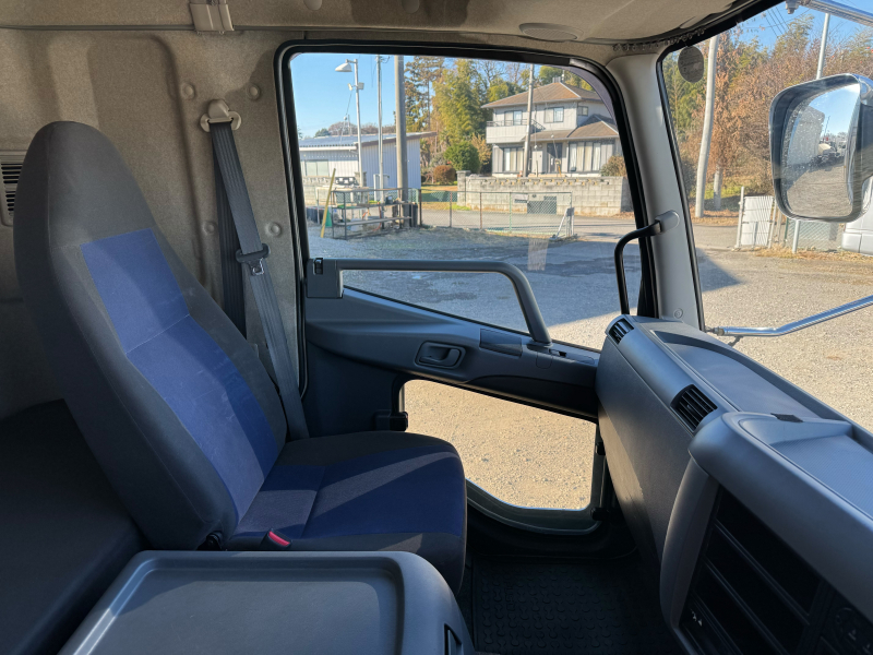 ファイター|中古トラックの販売・買取・査定のアイナビ