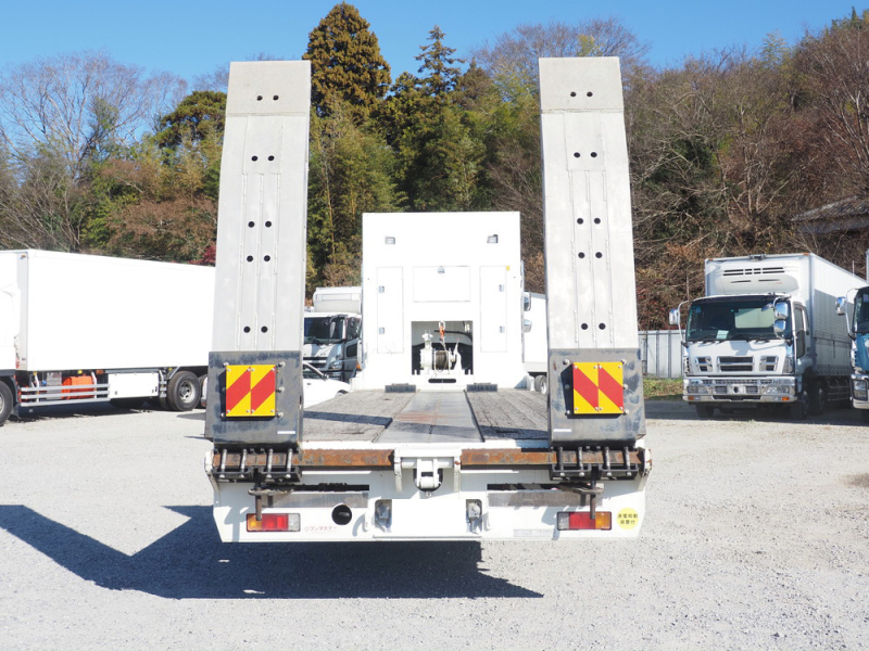 日野 セルフ プロフィア|中古トラックの販売・買取・査定のアイナビ