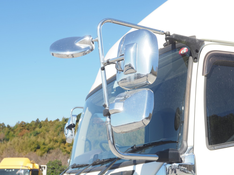 日野 セルフ プロフィア|中古トラックの販売・買取・査定のアイナビ