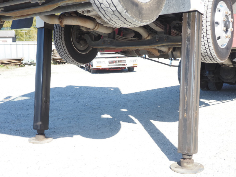 日野 セルフ プロフィア|中古トラックの販売・買取・査定のアイナビ