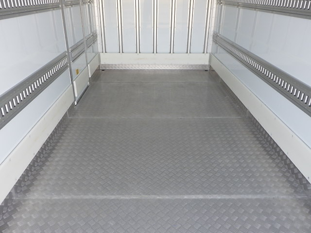 日野 令和6年式 冷凍バン格納ゲート スタンバイモータ付|中古トラックの販売・買取・査定のアイナビ