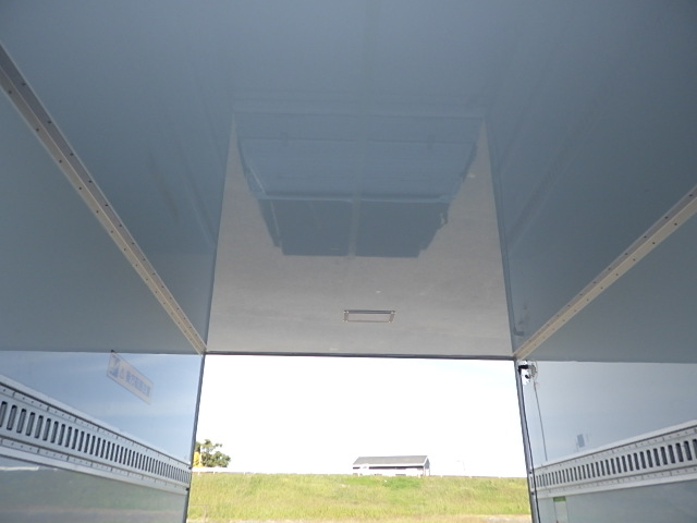 日野 令和6年式 冷凍バン格納ゲート スタンバイモータ付|中古トラックの販売・買取・査定のアイナビ