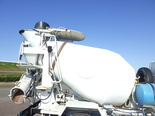 いすゞ 平成29年式 コンクリートミキサー車 車検付き|中古トラックの販売・買取・査定のアイナビ