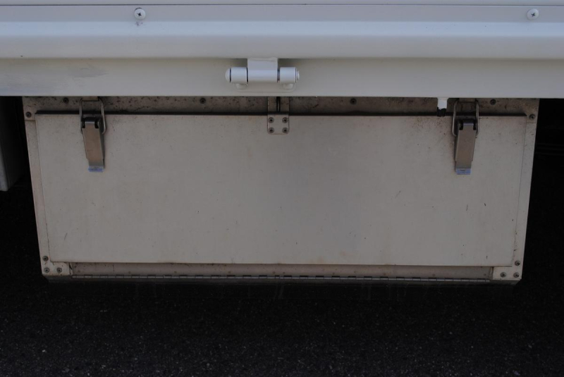 H16 アトラス 平ボディ PG付 積載1.5t|中古トラックの販売・買取・査定のアイナビ