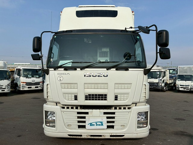 8×4ショートキャブ10Mボディ日本フルハーフスムーサーGAT|中古トラックの販売・買取・査定のアイナビ