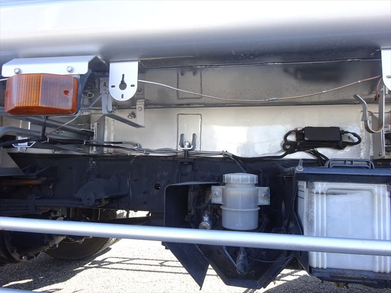 増t プレス 10.2㎥|中古トラックの販売・買取・査定のアイナビ