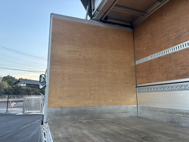 4軸低床エアサスハイルーフ日本フルハーフAW|中古トラックの販売・買取・査定のアイナビ