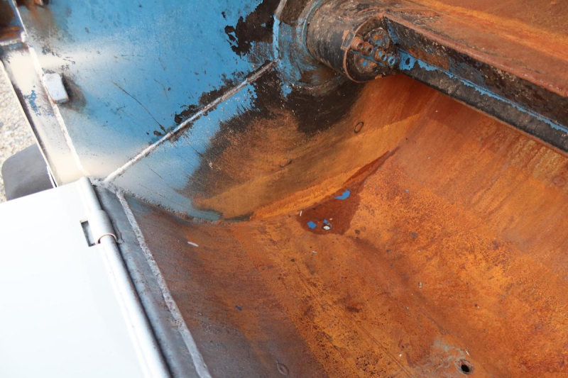 ワイド幅 巻き込みパッカー車 極東製6.2立米 積載3100kg|中古トラックの販売・買取・査定のアイナビ