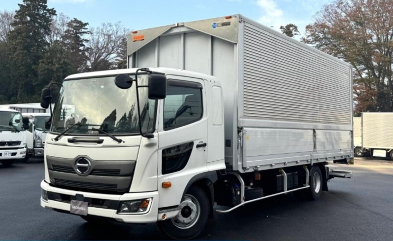 ワイドベッド付エアサスパワーゲート付き|中古トラックの販売・買取・査定のアイナビ