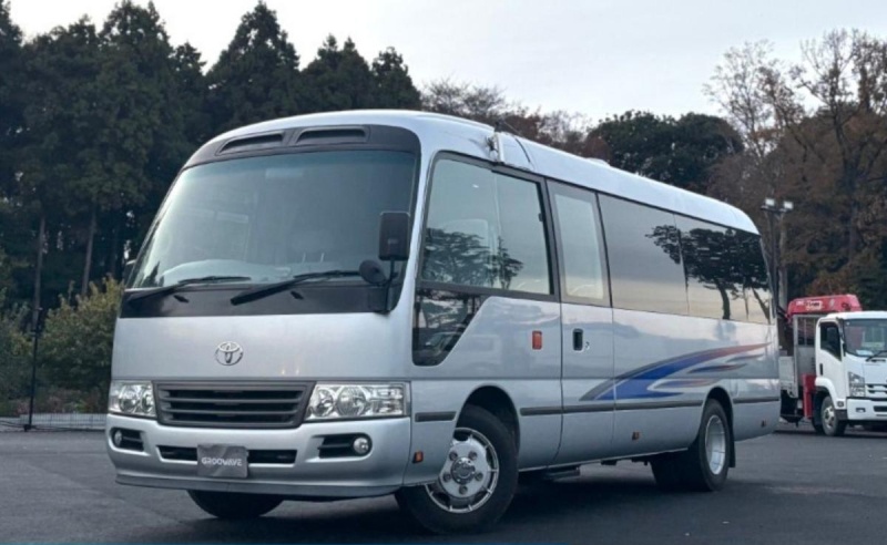 スーパーラウンジロング自動ドアモケリク冷蔵庫AT|中古トラックの販売・買取・査定のアイナビ