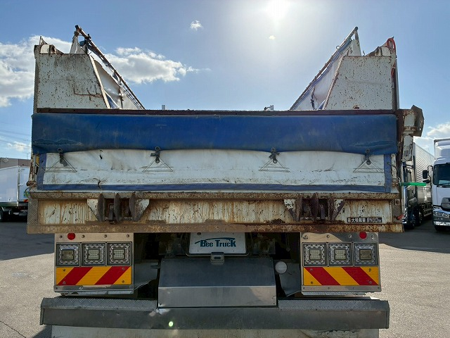 車検付6×43軸2デフリーフサスペンション8.4トン積載|中古トラックの販売・買取・査定のアイナビ