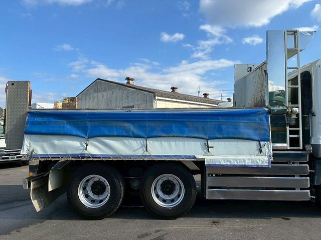 車検付6×43軸2デフリーフサスペンション8.4トン積載|中古トラックの販売・買取・査定のアイナビ