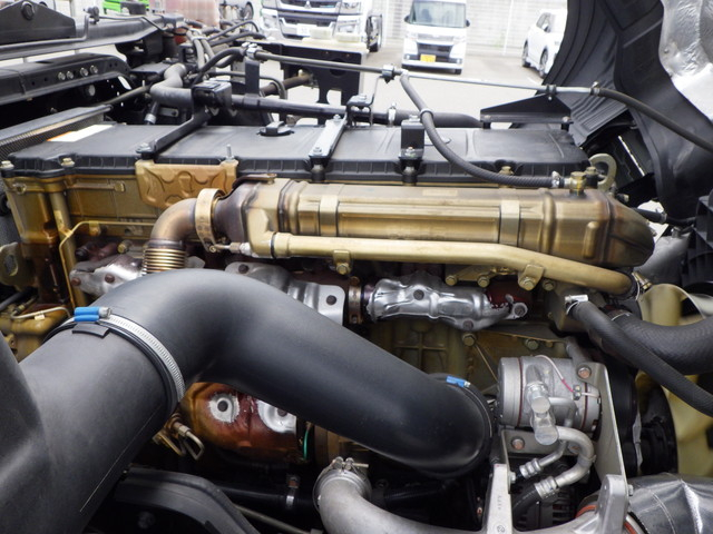 三菱2PG-FV70HZ土砂禁ダンプ10t超|中古トラックの販売・買取・査定のアイナビ