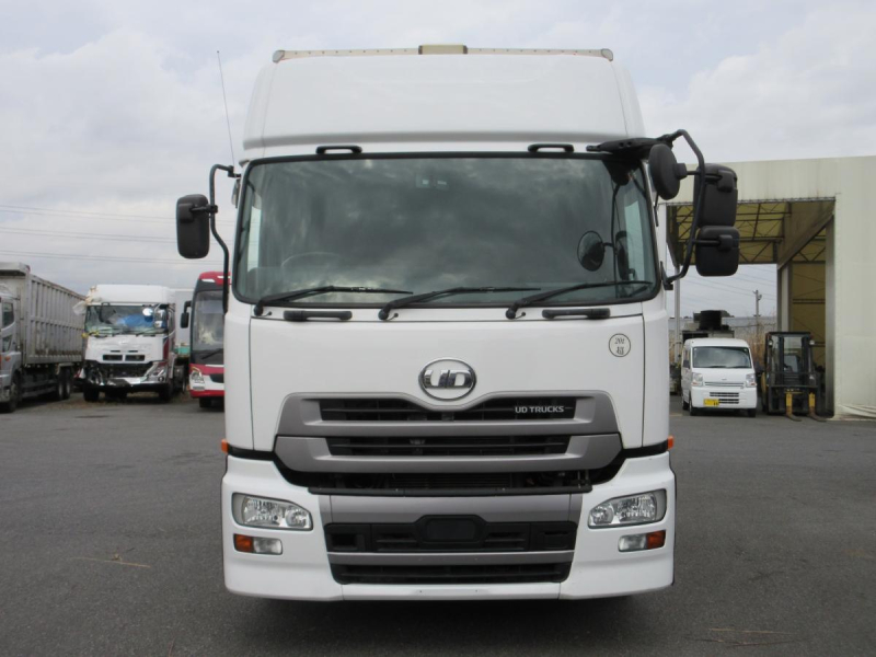 格納ゲート アルミウイング 低床4軸 リヤエアサス !!|中古トラックの販売・買取・査定のアイナビ