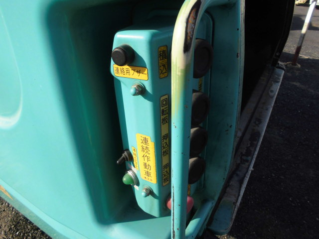 3T パッカー車 回転式 ダンプ式 塵芥車 富士重工 5立米|中古トラックの販売・買取・査定のアイナビ