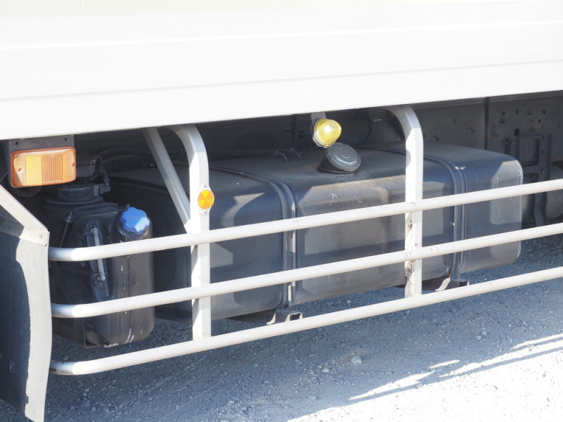 日野 冷凍バン プロフィア|中古トラックの販売・買取・査定のアイナビ