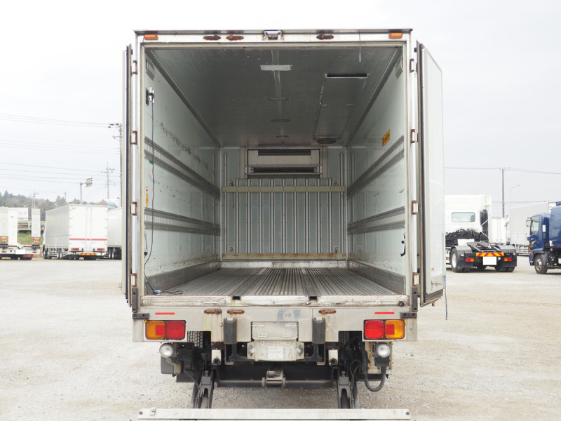 日野 冷凍バン レンジャープロ|中古トラックの販売・買取・査定のアイナビ