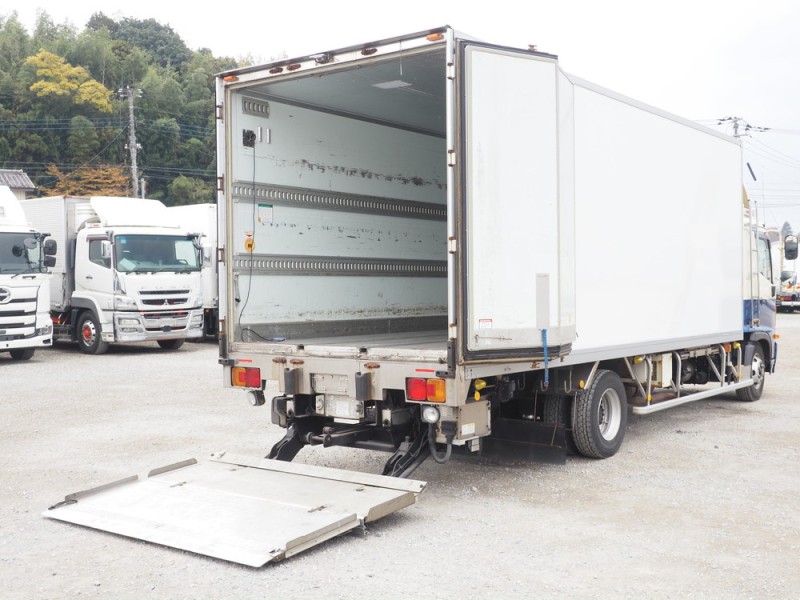 日野 冷凍バン レンジャープロ|中古トラックの販売・買取・査定のアイナビ