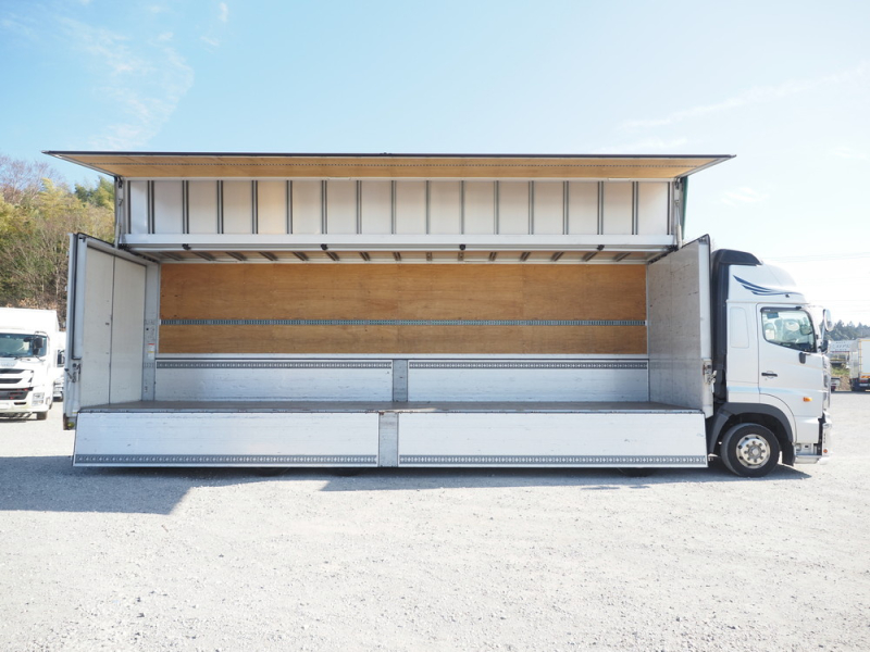 日野 ウイング車 プロフィア|中古トラックの販売・買取・査定のアイナビ