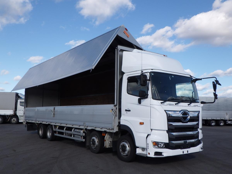 4軸低床 10mボデー ボデー内高2,720 後輪エアサス|中古トラックの販売・買取・査定のアイナビ