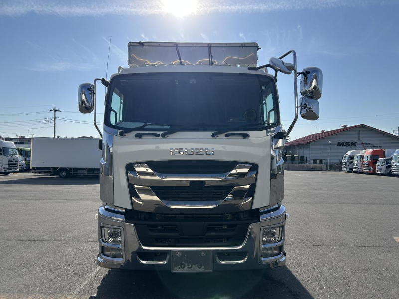 いすゞ 平ボディアルミブロック リヤエアサス 積載13600Kg|中古トラックの販売・買取・査定のアイナビ