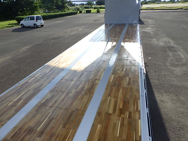 トレクス 未登録 ウィングトレーラ 3軸リフトアクスル付|中古トラックの販売・買取・査定のアイナビ