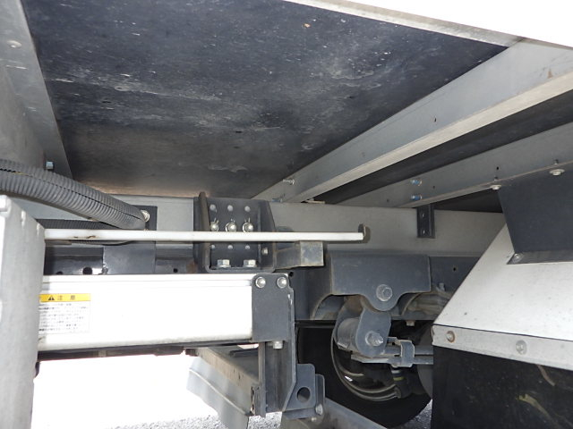 日野 平成29年式 冷凍バン 格納ゲート スタンバイモータ|中古トラックの販売・買取・査定のアイナビ