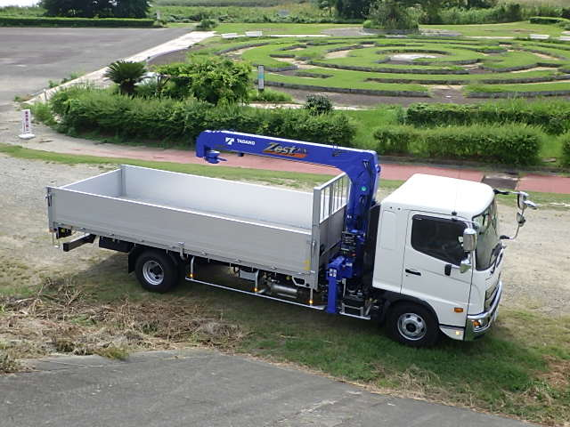 日野 令和7年式 クレーン付き アルミ平ボディ 車検付き|中古トラックの販売・買取・査定のアイナビ