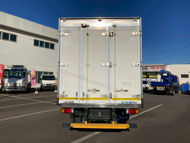 ワイドロング中温2トン積載左サイド扉2エバスムーサー|中古トラックの販売・買取・査定のアイナビ