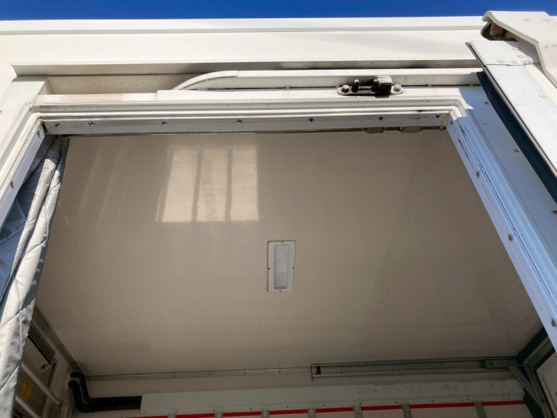 ワイドロング中温2トン積載左サイド扉2エバスムーサー|中古トラックの販売・買取・査定のアイナビ