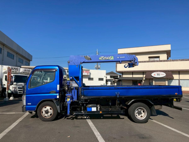 4段クレーン3トン積載標準ロングラジコンフックイン|中古トラックの販売・買取・査定のアイナビ