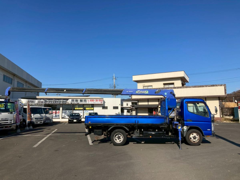 4段クレーン3トン積載標準ロングラジコンフックイン|中古トラックの販売・買取・査定のアイナビ