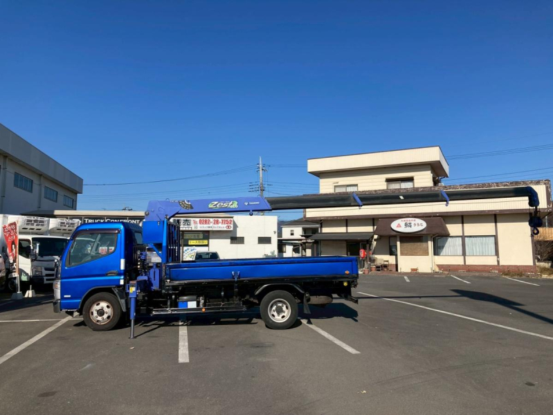 4段クレーン3トン積載標準ロングラジコンフックイン|中古トラックの販売・買取・査定のアイナビ