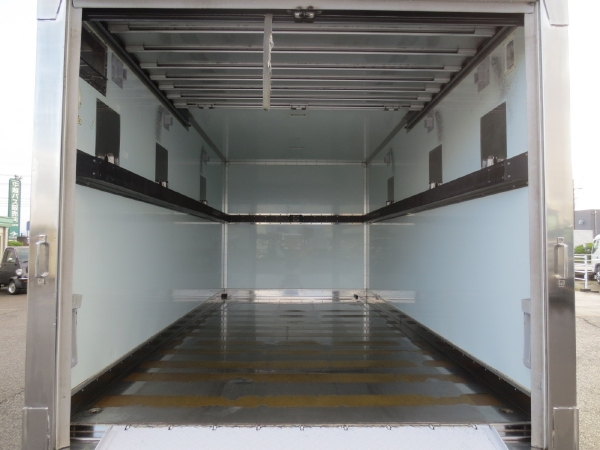 日野デュトロ保冷バン|中古トラックの販売・買取・査定のアイナビ