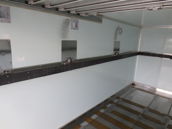 日野デュトロ保冷バン|中古トラックの販売・買取・査定のアイナビ