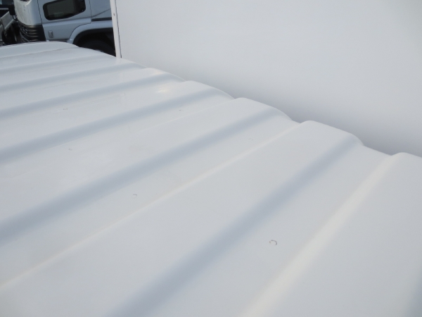 日野デュトロ保冷バン|中古トラックの販売・買取・査定のアイナビ