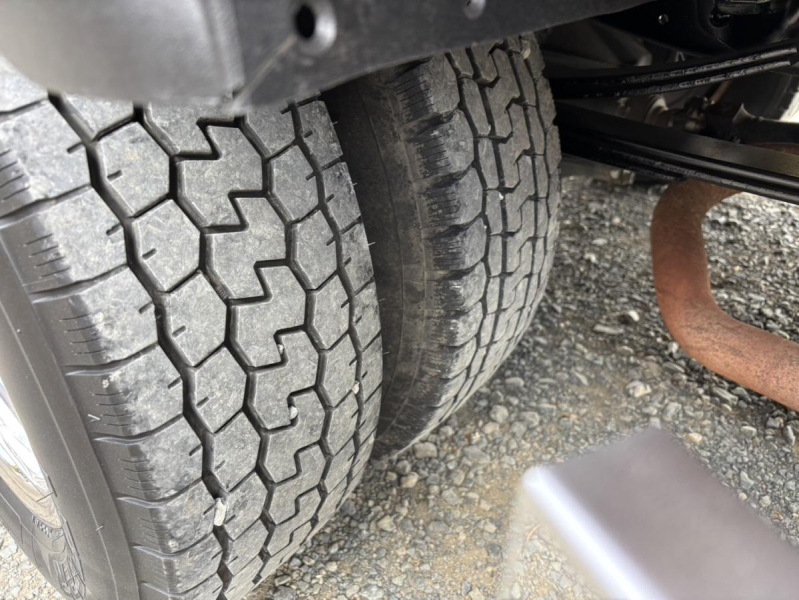 エルフ カスタムワイドロング3t ステンレスサイドバンパー|中古トラックの販売・買取・査定のアイナビ