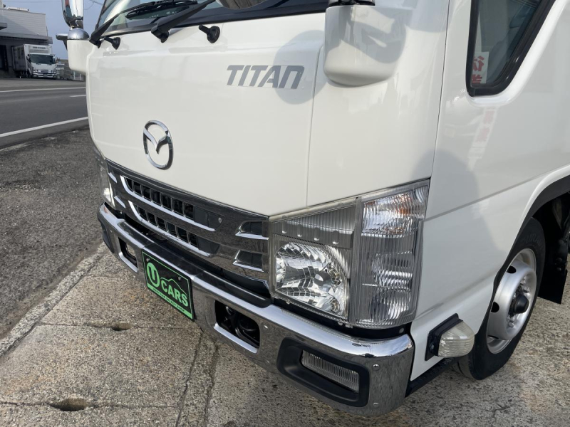 H30タイタン Wキャブ 1.5t 走行50000K|中古トラックの販売・買取・査定のアイナビ