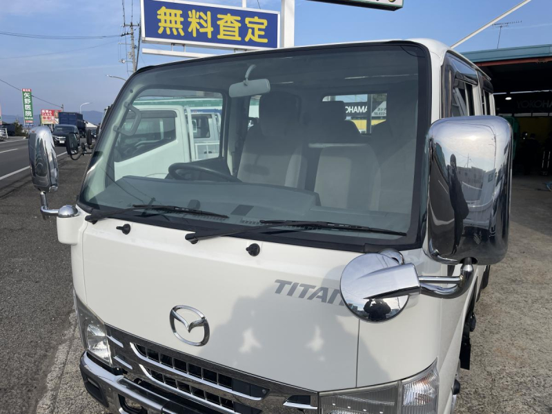 H30タイタン Wキャブ 1.5t 走行50000K|中古トラックの販売・買取・査定のアイナビ