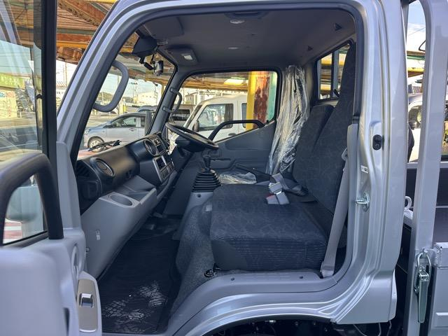 トヨタ 平ボディ|中古トラックの販売・買取・査定のアイナビ