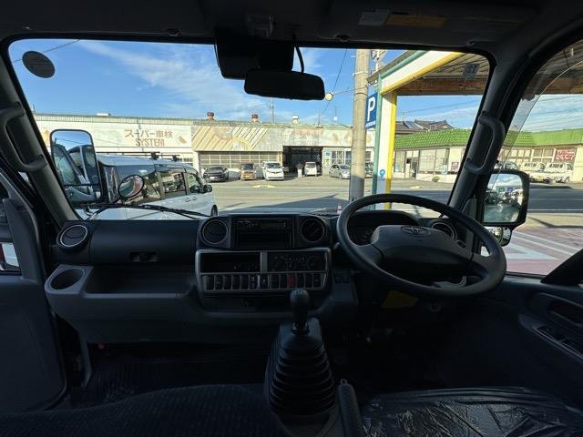 トヨタ 平ボディ|中古トラックの販売・買取・査定のアイナビ