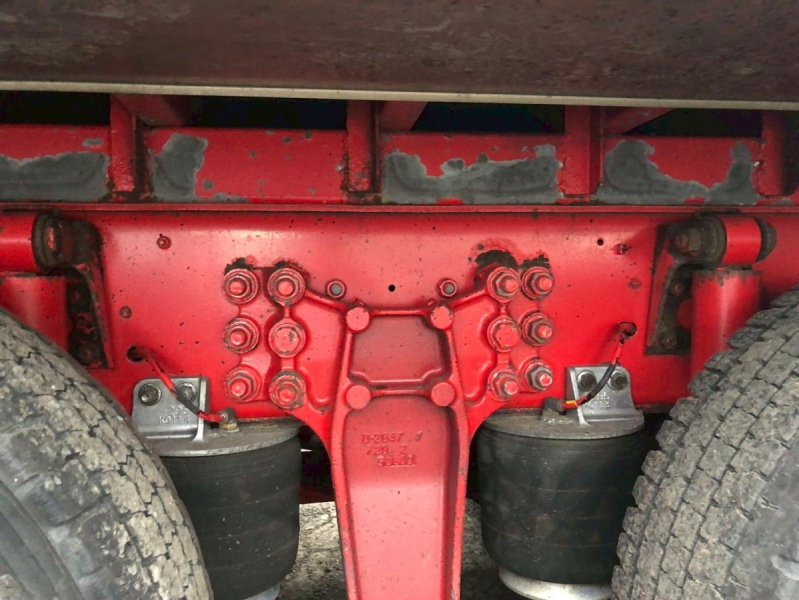 4軸低床エアサス14.1t積F7|中古トラックの販売・買取・査定のアイナビ