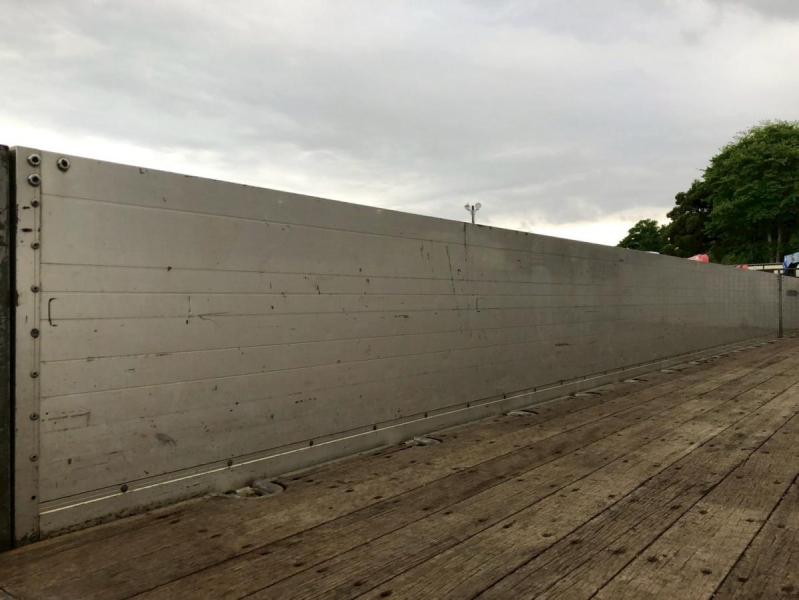 4軸低床エアサス14.1t積F7|中古トラックの販売・買取・査定のアイナビ