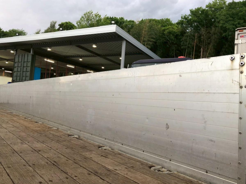 4軸低床エアサス14.1t積F7|中古トラックの販売・買取・査定のアイナビ