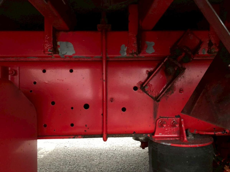 4軸低床エアサス14.1t積F7|中古トラックの販売・買取・査定のアイナビ