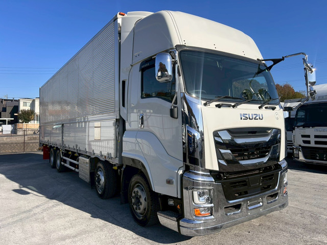 【高年式×低走行×ハイルーフ】いすゞ/ギガ|中古トラックの販売・買取・査定のアイナビ