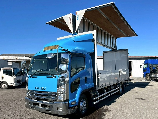 格納式パワーゲート★6200ボディ×標準幅★内高240cm★ベッド付|中古トラックの販売・買取・査定のアイナビ